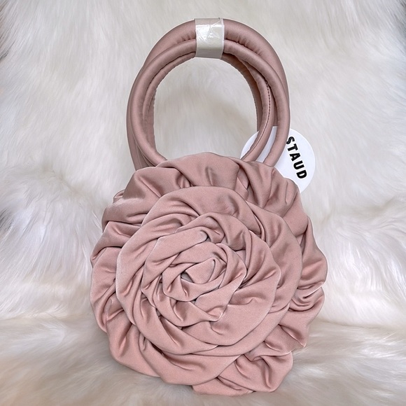 STAUD Handbags - STAUD Rose Bag New With Tag 🏷️